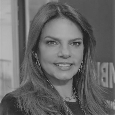 Flavia Santoro Trujillo 