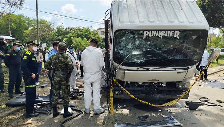 El Eln se atribuye atentado contra camión de Policía
