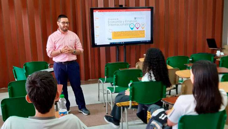 La Gran Colombia entregará 120 becas a los mejores promedios académicos