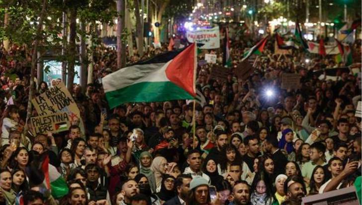 Miles de personas se manifiestan en ciudades del mundo por la causa palestina