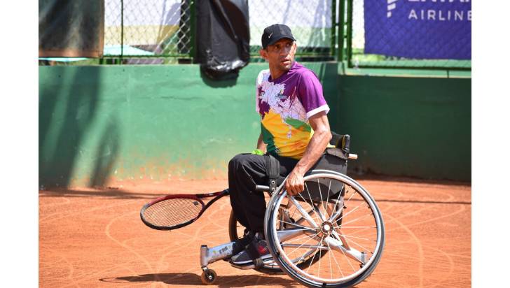 Albeiro Moreno logró la plata para Quindío en tenis en silla de ruedas