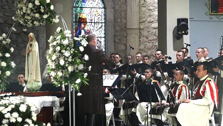 Los Caballeros de la Virgen rinden homenaje a María con un gran concierto diocesano