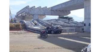 Al menos dos muertos y tres heridos por desplome de puente en Magdalena