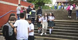 Suspendidas clases en colegios pÃºblicos de Colombia