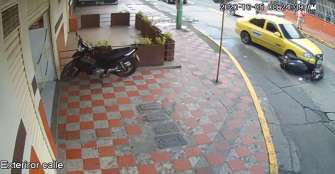 Taxi que arrollÃ³ motocicleta el pasado  lunes opera ilegalmente: cooperativaÂ 