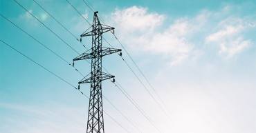 Servicio público de energía eléctrica registró el mayor número de reclamaciones en 2021