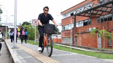 Estudiantes uniquindianos ya están aprovechando las bicicletas públicas