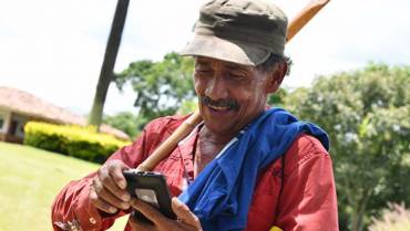 2.587 campesinos  reciben el servicio de extensión agropecuaria por WhatsApp y SMS