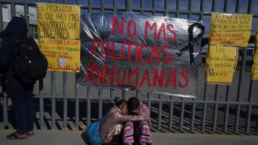 Asciende a 40 la cifra de migrantes fallecidos tras el incendio registrado en frontera de México