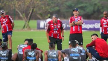 Cambio en la dirección técnica: 'Bolillo' Gómez deja el Junior de Barranquilla