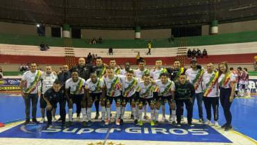 Caciques masculino A, por la remontada ante Milagroso frente a su afición