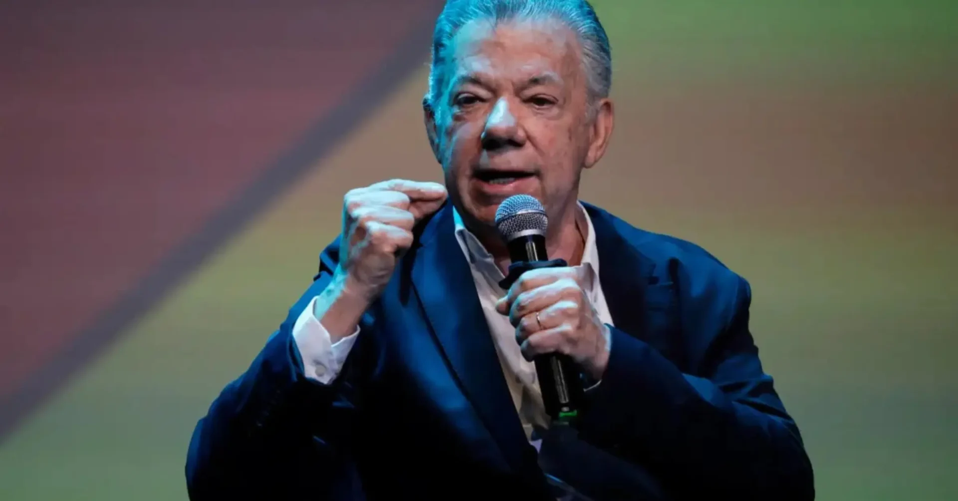 Juan Manuel Santos pide fortalecer la implementación del acuerdo de paz con las FARC